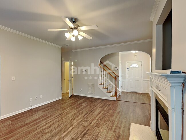 Foto del edificio - 3324 Glamorgan Ct