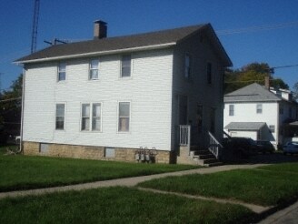 Primary Photo - 240-244 W Hickory