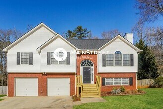 Building Photo - 5252 Miranda Way