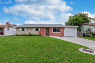 Building Photo - 4317 Applecrest Dr