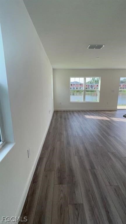 Foto del edificio - 6391 Brant Bay Blvd