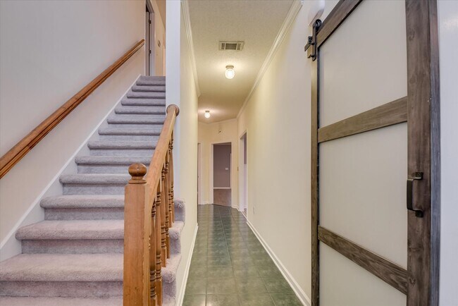 Building Photo - 4441 McManus Ct