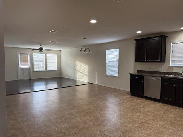 Building Photo - 1708 Gayla Creek Dr