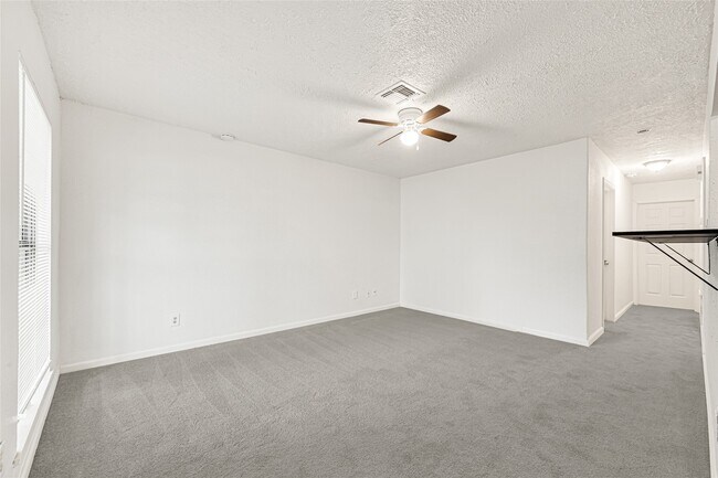 Foto del edificio - 622 N 13th St
