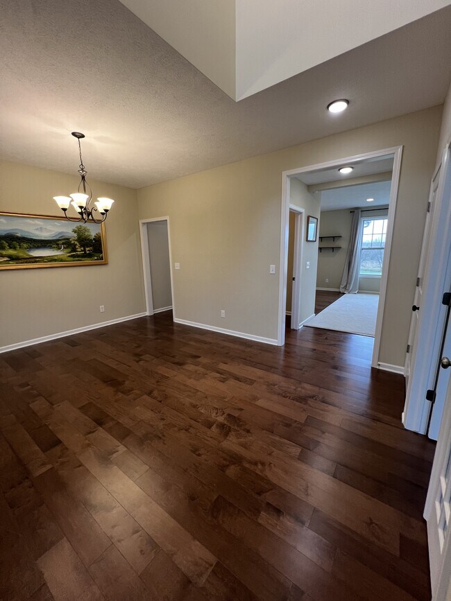 Foto del edificio - 2738 Kittansett Dr