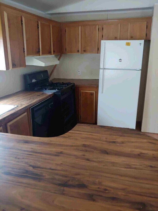 Foto del edificio - 1504 N Winfree St
