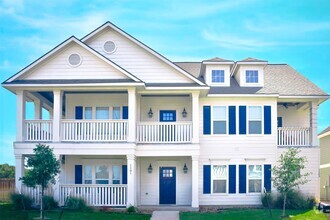 Building Photo - 1101 Oney Hervey Dr