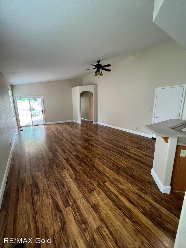 Building Photo - 3 br, 2 bath House - 10025 Stonefield Drive