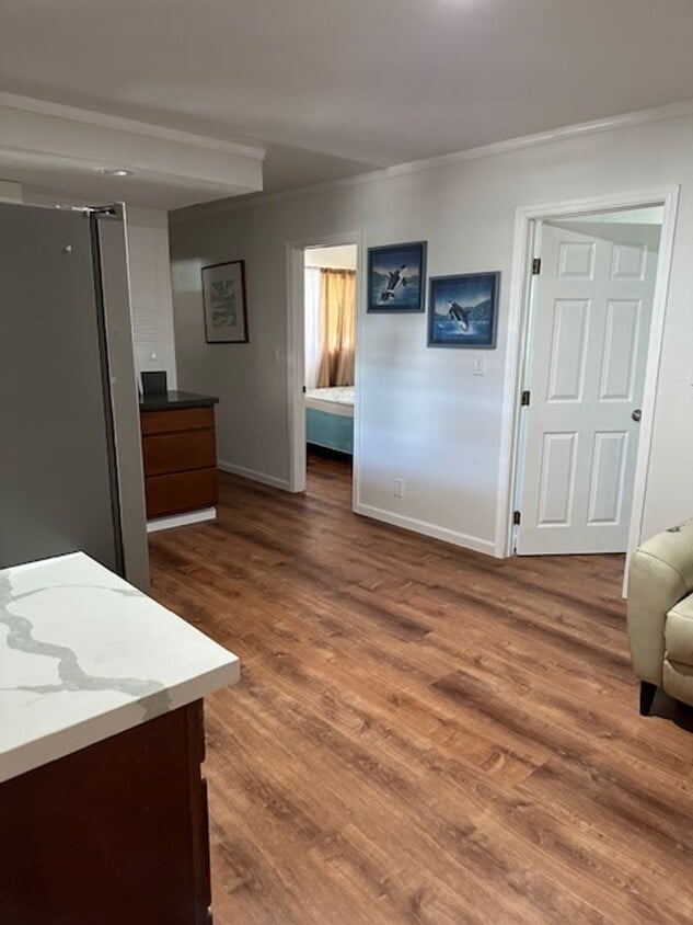 Primary Photo - 895 Lekeona Loop