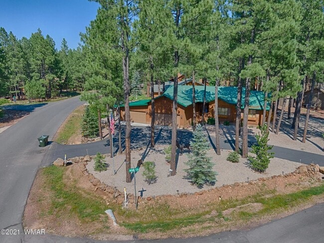 Building Photo - 6577 Mark Twain Dr