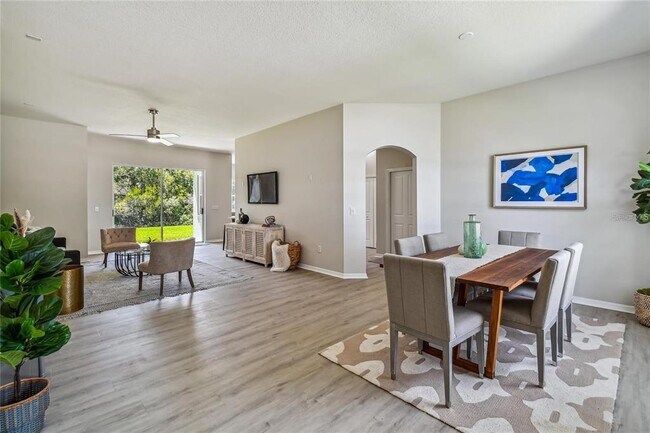 Building Photo - 29435 Allegro Dr