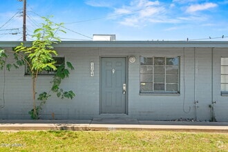 Building Photo - 1102 S Stratton Ln