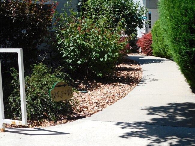 Photo - The Glen at Horizon Drive House