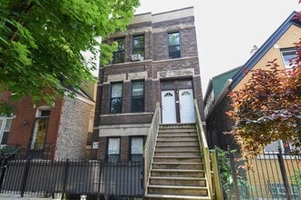 Building Photo - 2031 W Moffat St