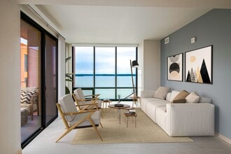 Interior Photo - NoVo