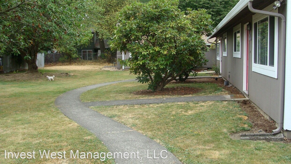 Primary Photo - 14608 NE Coast Pine Ct