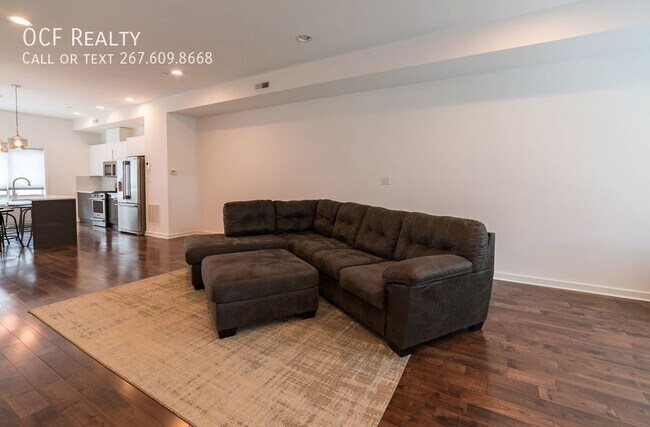 Foto del edificio - Three Bed Brewerytown Townhome