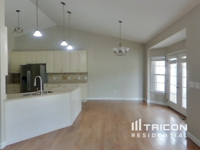 Foto del edificio - 1125 Winter Lake Dr