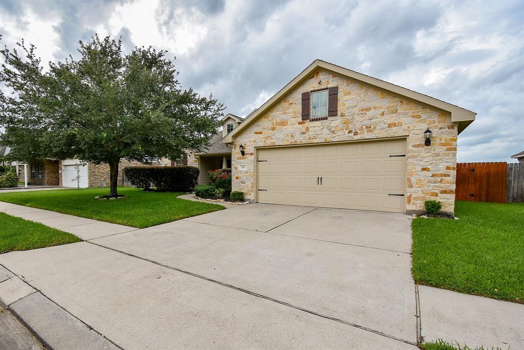 Primary Photo - 231 S Lantana Cir