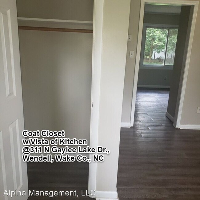 Building Photo - 4 br, 2 bath House - 311 N. Gaylee Lake Dr.