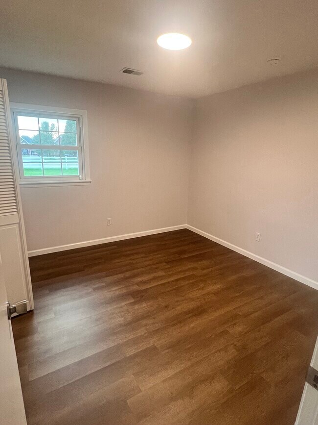 Building Photo - 10407 Brentlinger Ln