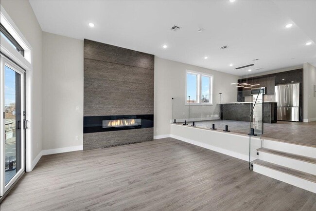 Foto del edificio - 327 69th St