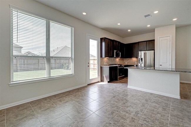Building Photo - 1702 Ryon Falls Dr