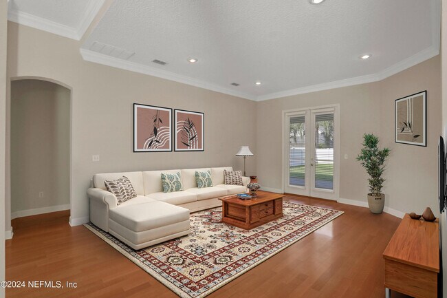 Foto del edificio - 1513 Hackberry Ct