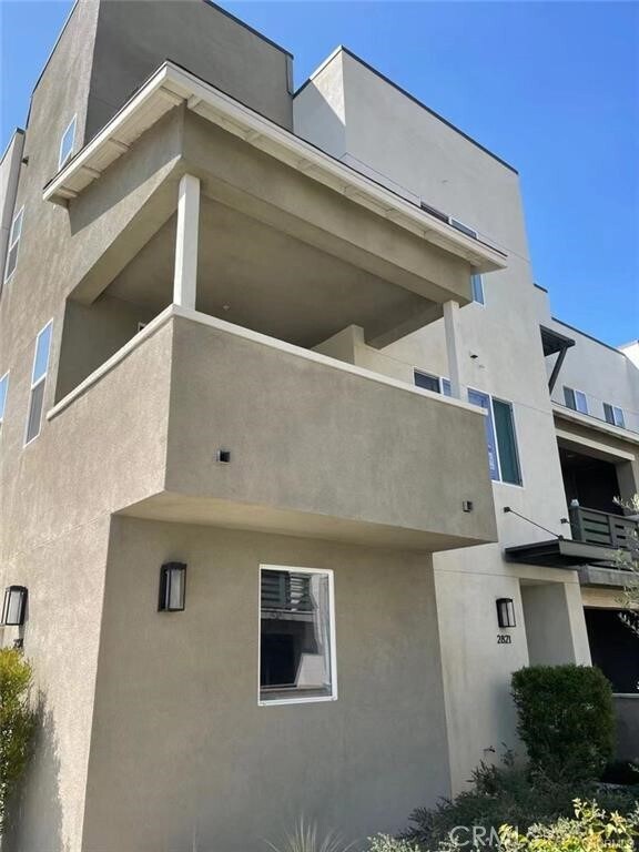Foto del edificio - 2821 Lily Ln