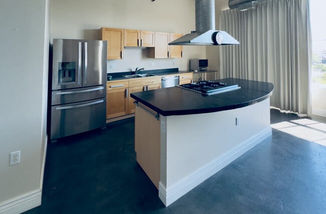 Photo - 1777 E 39th Ave Townhome