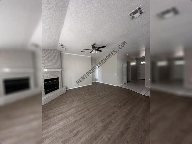 Building Photo - 1609 Rocky Mountain Way