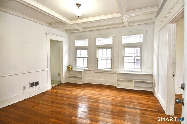 Foto del edificio - 2455 North Ave