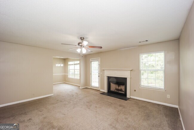 Building Photo - 2615 Thunder Basin Way