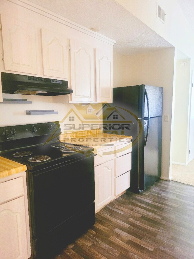 Building Photo - 109 Forestview Cir