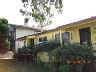 Building Photo - 821-825 Sartori Ave