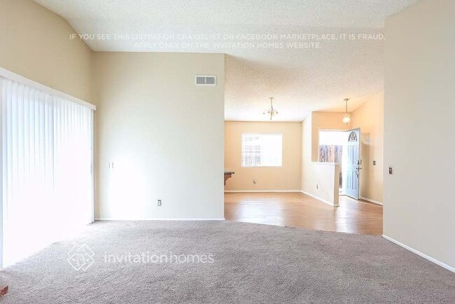 Foto del edificio - 2181 Firebrand Ave