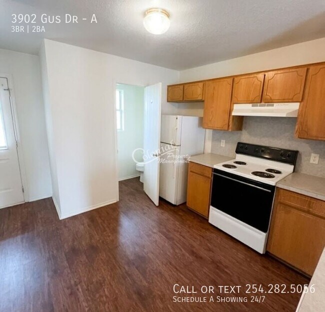 Building Photo - 3902 Gus Dr