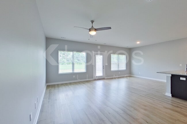 Building Photo - 6102 Taramore Ln NW