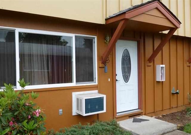 Primary Photo - 1250 NW 23rd St