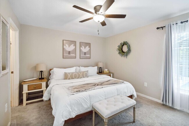 Primera suite principal - 222 Reserve Dr