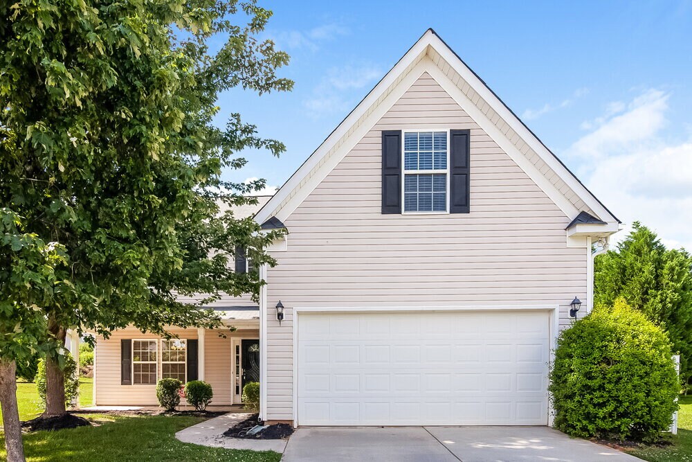 Foto principal - 3062 Clover Rd NW