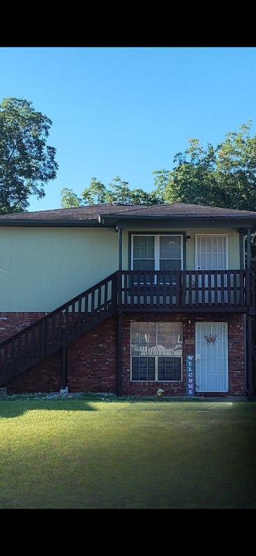 Foto del edificio - 1021 McMillon Ave