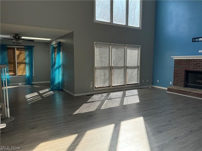 Building Photo - 242 Ravenshollow Dr