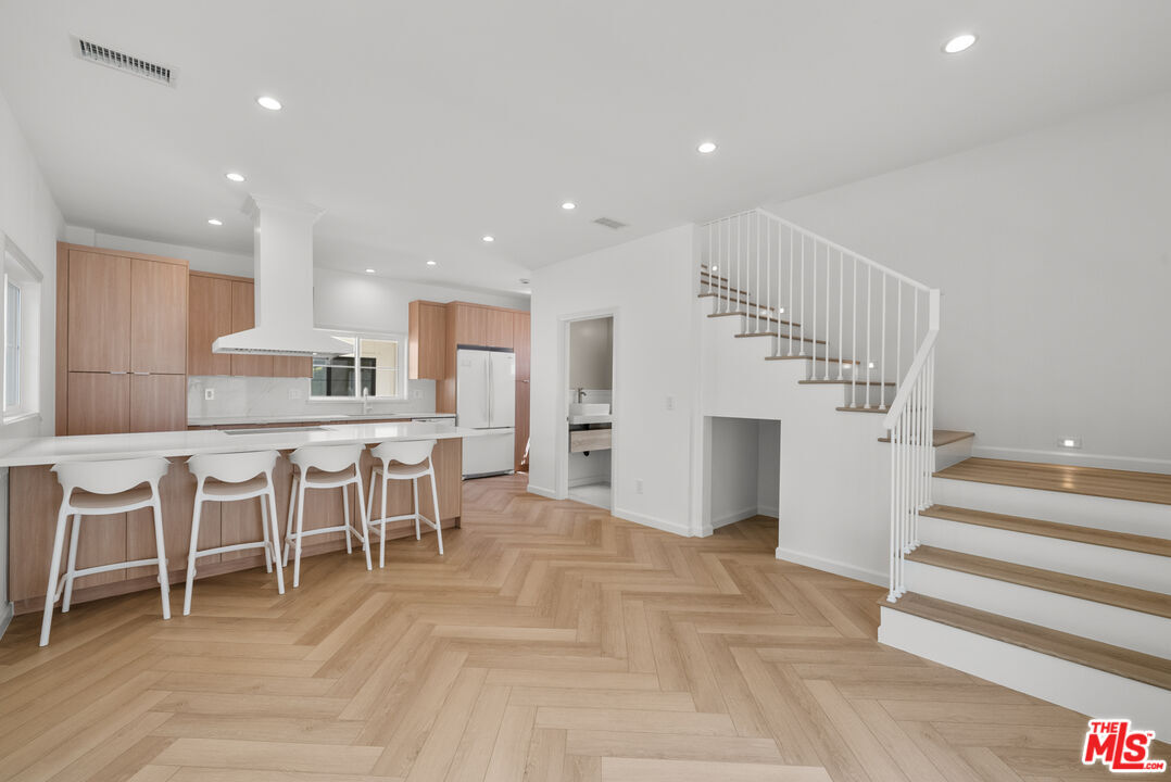 Foto principal - 847 Huntley Dr