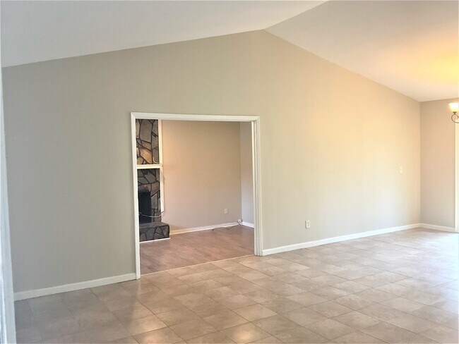 Foto del edificio - 3277 Stonewall Dr NW