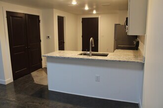 Building Photo - 408 Wellons St