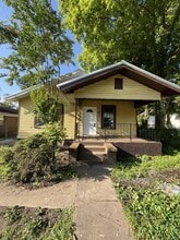 Building Photo - 513 62nd St