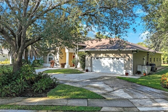 Building Photo - 7500 Woodland Bend Cir