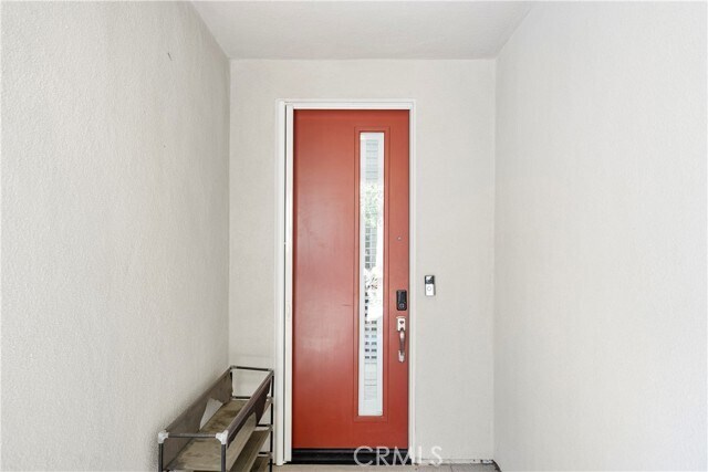 Building Photo - 120 Novel