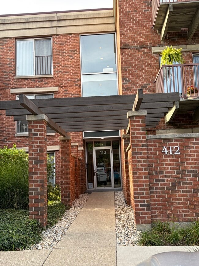 Building Photo - 412 Kelburn Rd